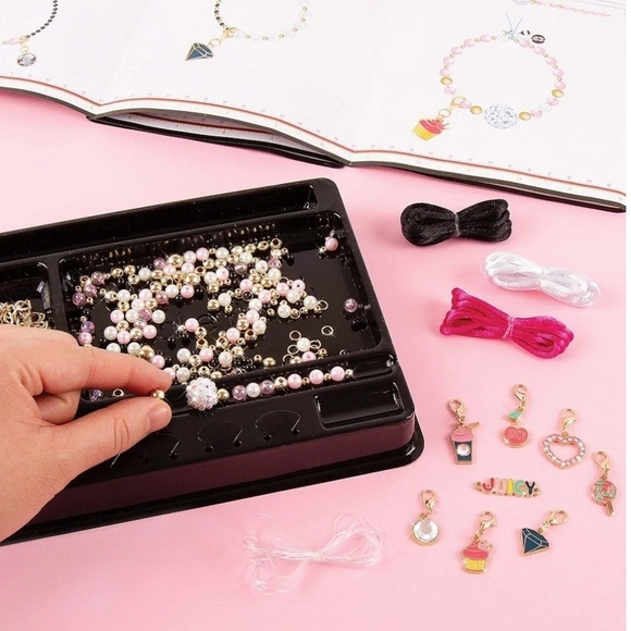 💗🔹️Juicy Couture🔹️ friendship bracelet set DIY charm bracelet making kit ✨️💎 - Picture 7 of 8